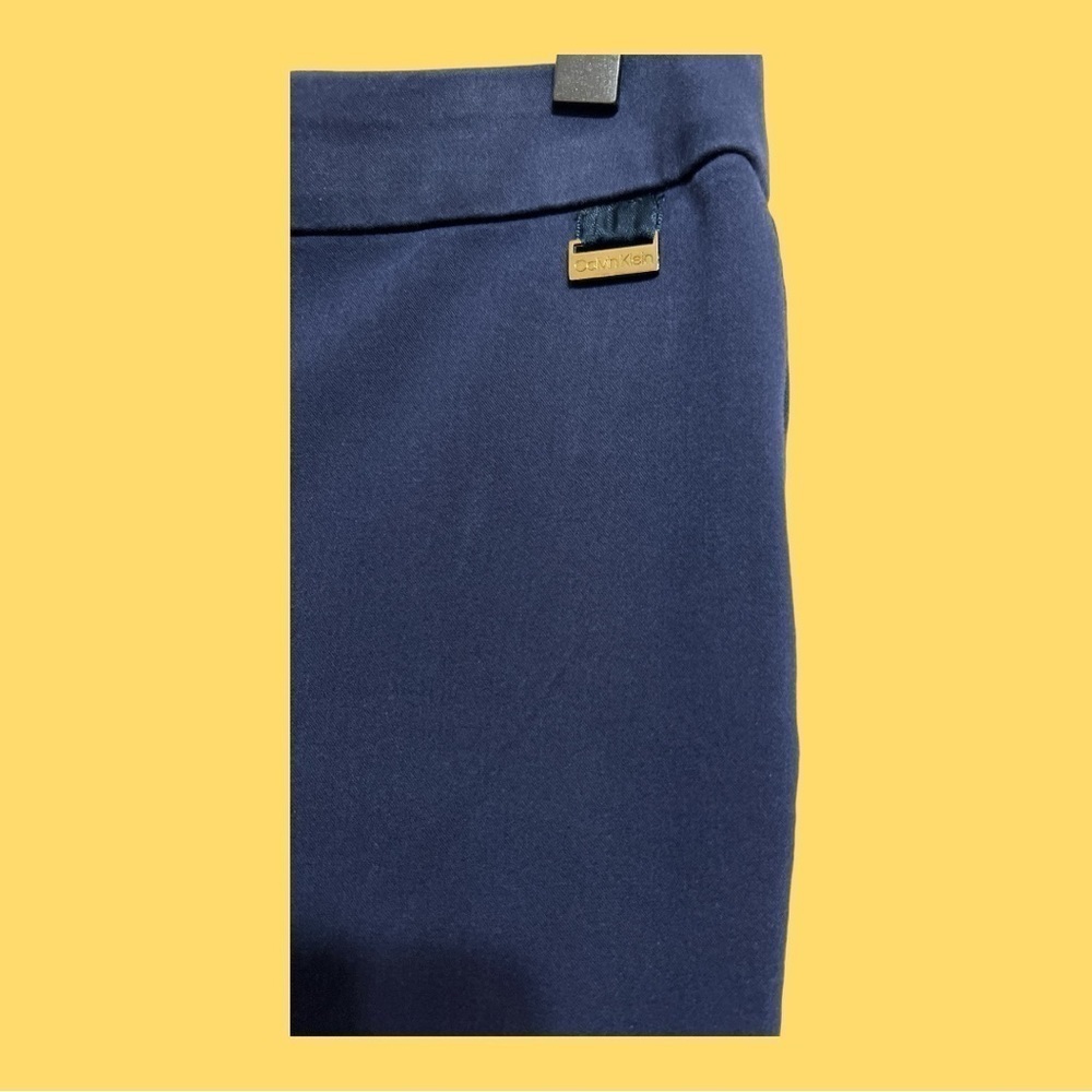 Calvin Klein Stretch Pull On Pants Straight Leg Gold Accent Tag Size M - Picture 3 of 9